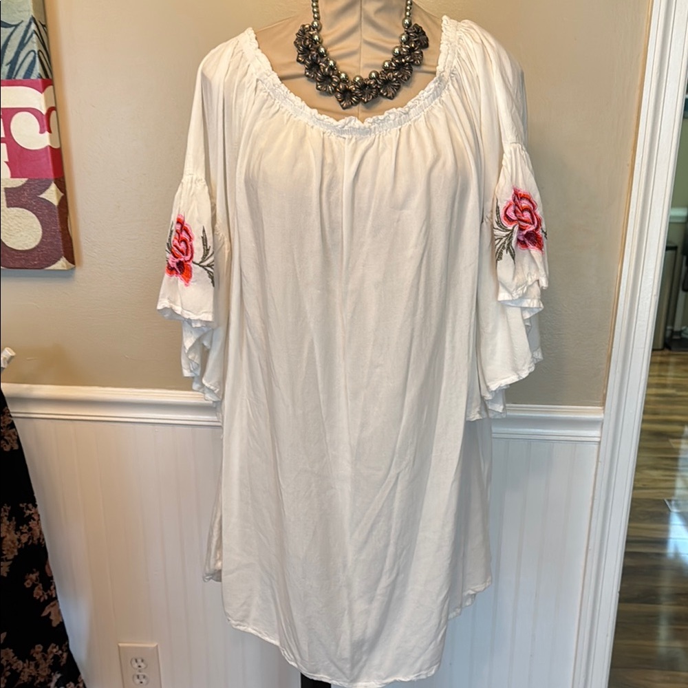Feathers White Blouse with Pink Floral Embroidery